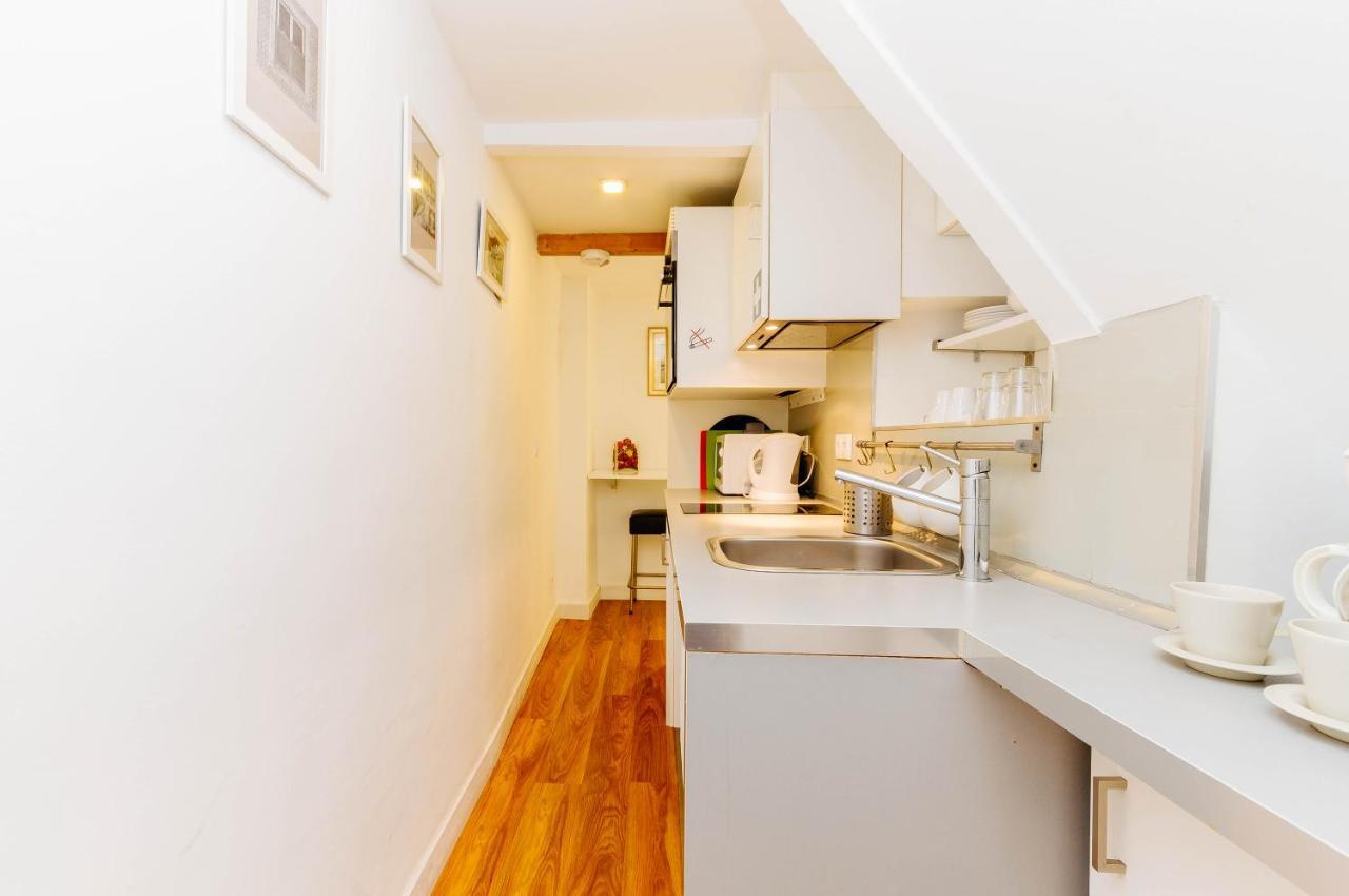 Rent4Rest Bairro Alto Charming 1Bd Apartment Лиссабон Экстерьер фото