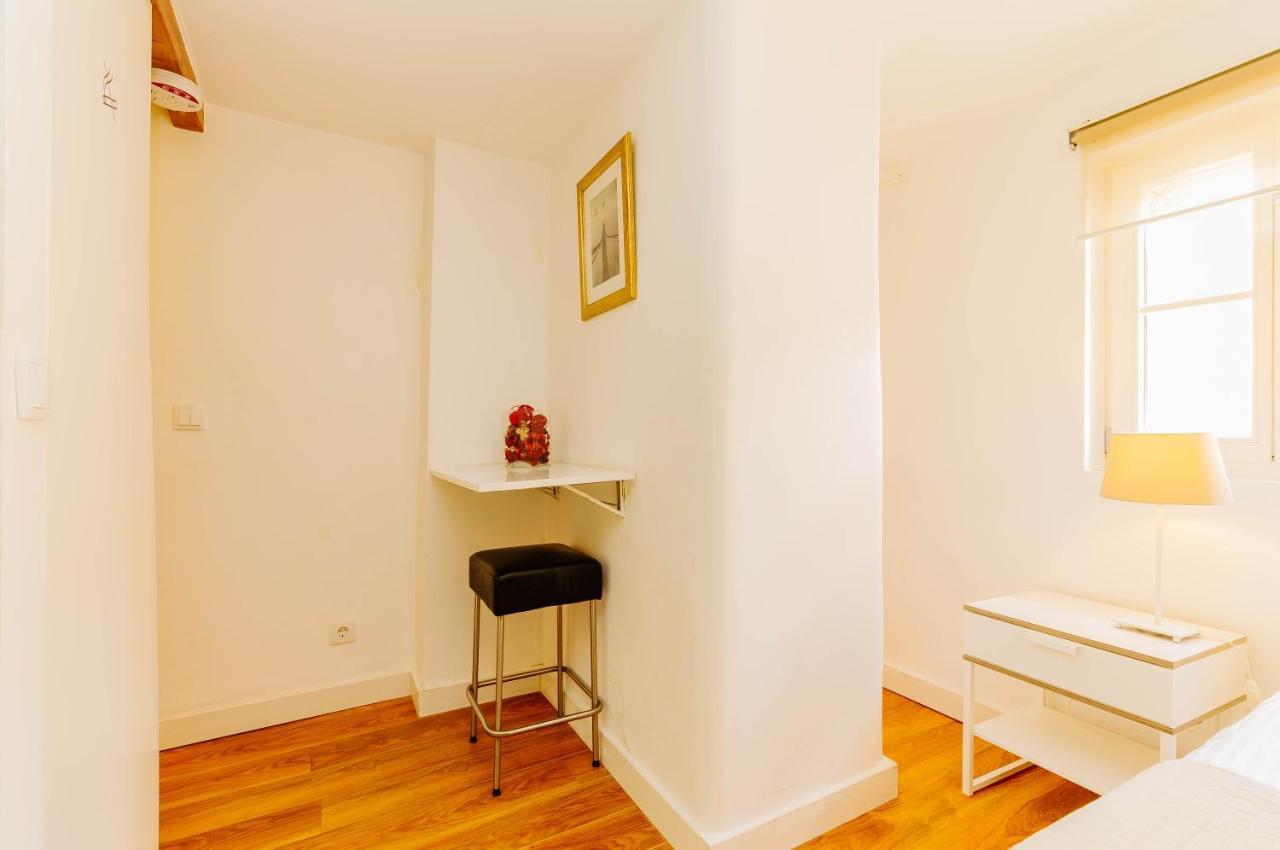 Rent4Rest Bairro Alto Charming 1Bd Apartment Лиссабон Экстерьер фото